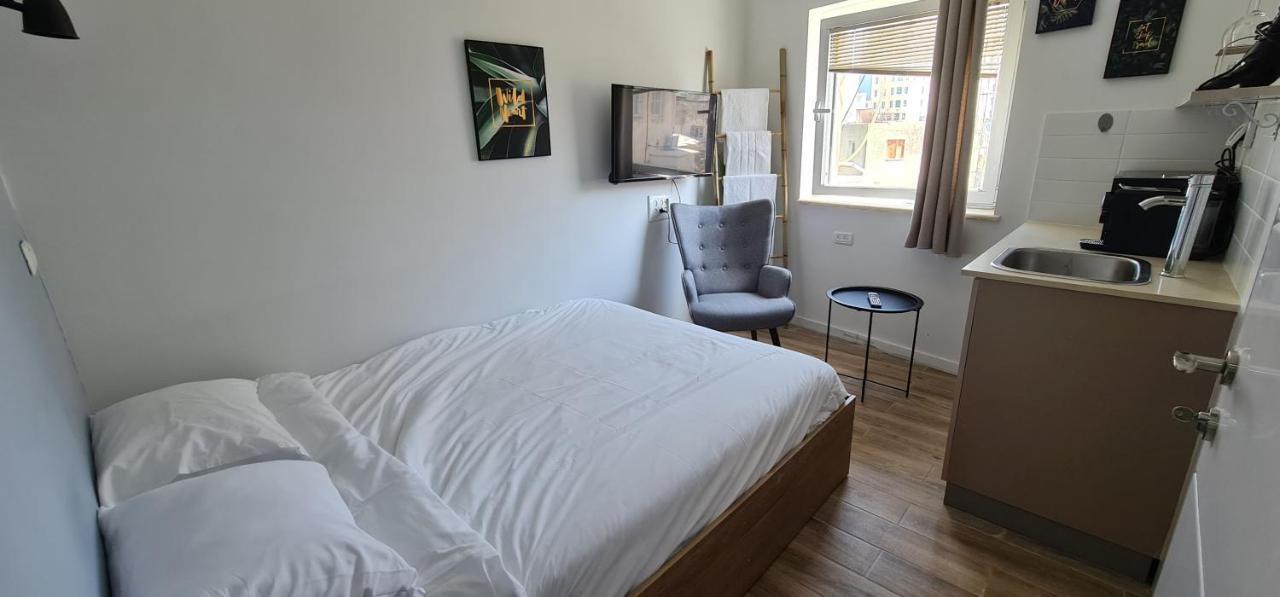 Aju Ben Yehuda 23 Apartment Baitulmaqdis Luaran gambar